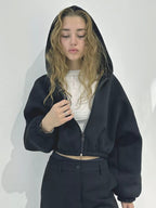 R&B | leichter kurzer Sport-Sweatshirt mit Kapuze