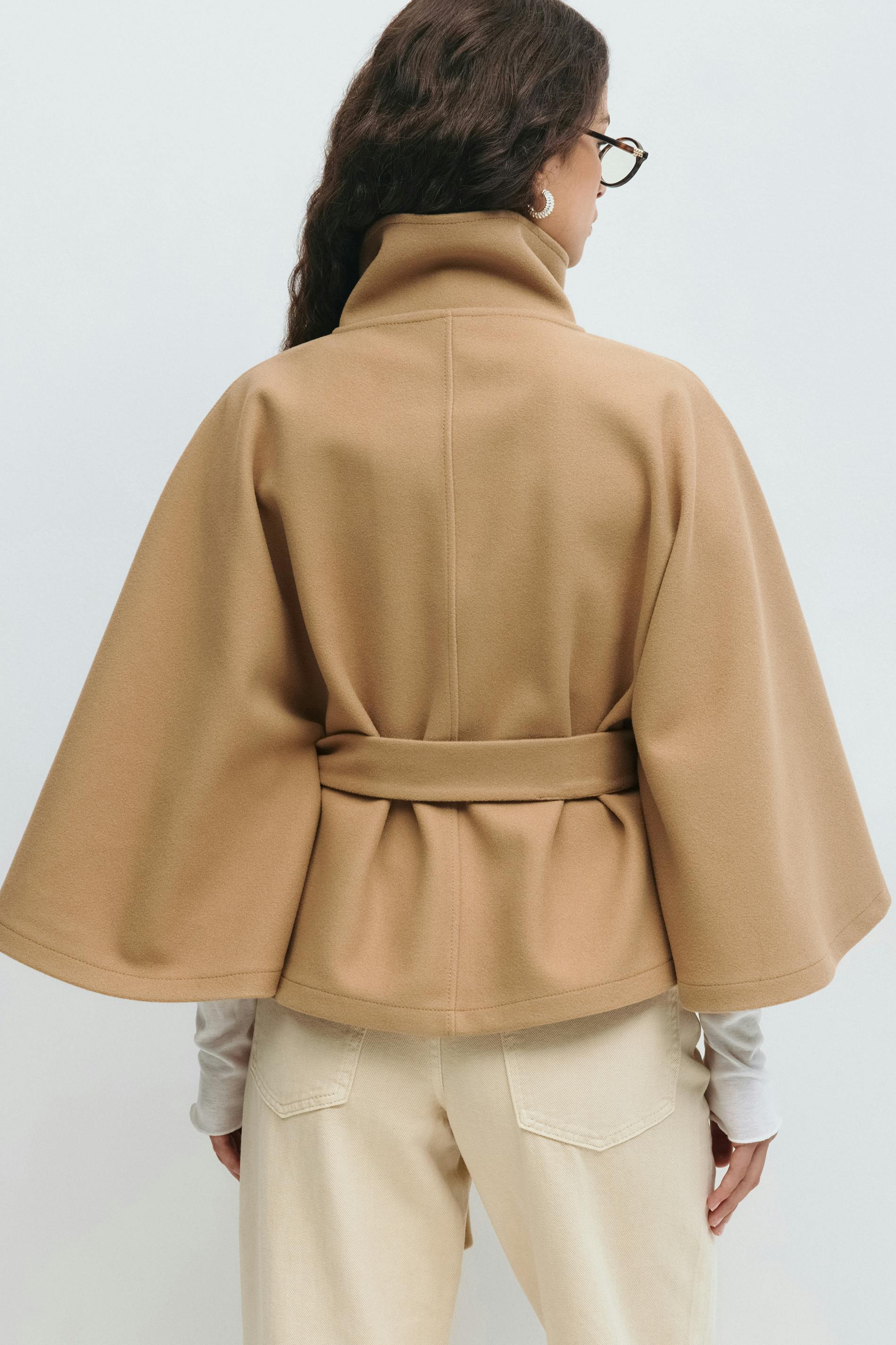 R&B | Übergröße Damen Manteljacke mit Gürtel