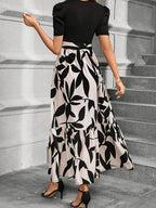 R&B | Kleid mit Floralem Druck und Rundhalsausschnitt