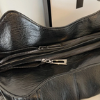 R&B | Stilvolle Lederhandtasche Mit Reißverschluss