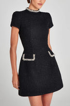 R&B | Exquisite und Verspielt Tweed Stoff Perlenbesatz Kurzarm Eingrifftaschen Mini Kleid