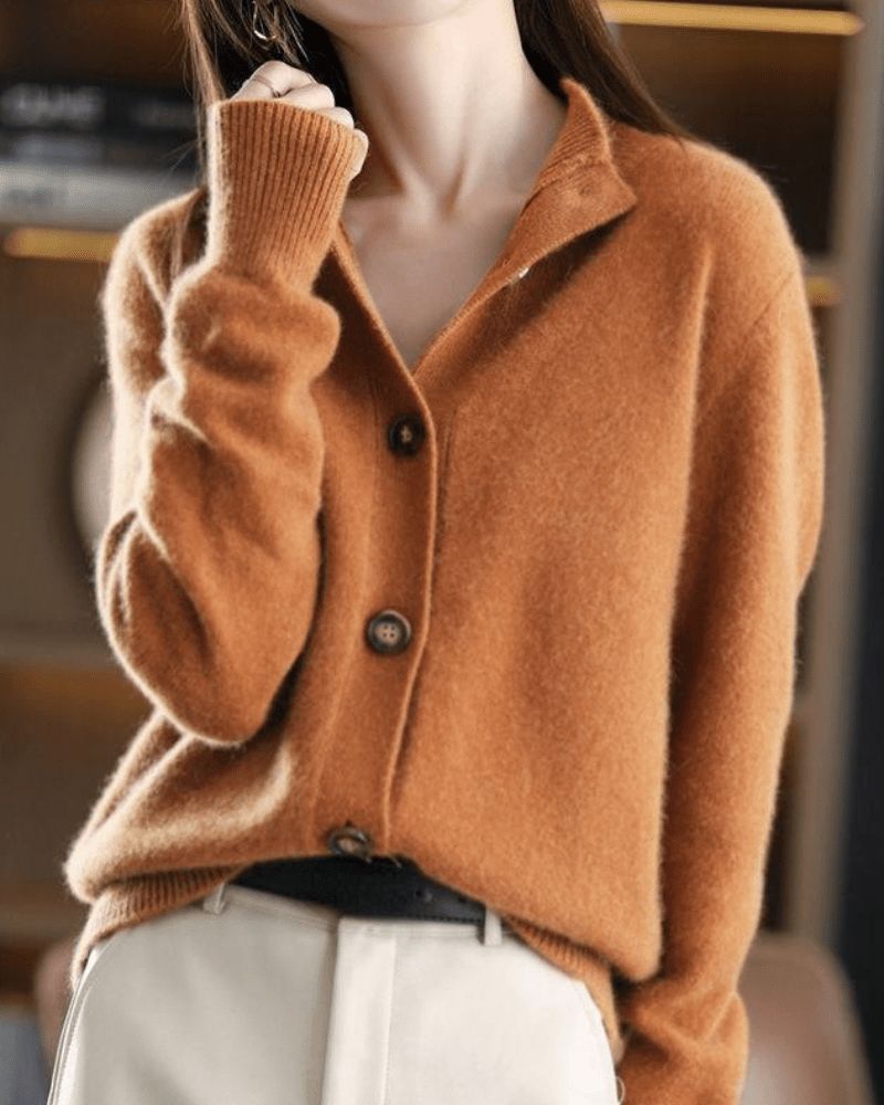 R&B | Gestrickte Strickjacke