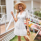 R&B | Kleid aus hohler Spitze mit V-Ausschnitt