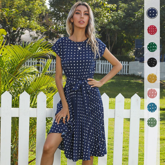 R&B | Kurzärmeliges Polka Dot Plissee-Kleid