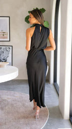 R&B | Satin ärmelloses Festkleid