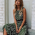 R&B | Schwarzes Polka Dot Midikleid für Einen Retro Chic Look
