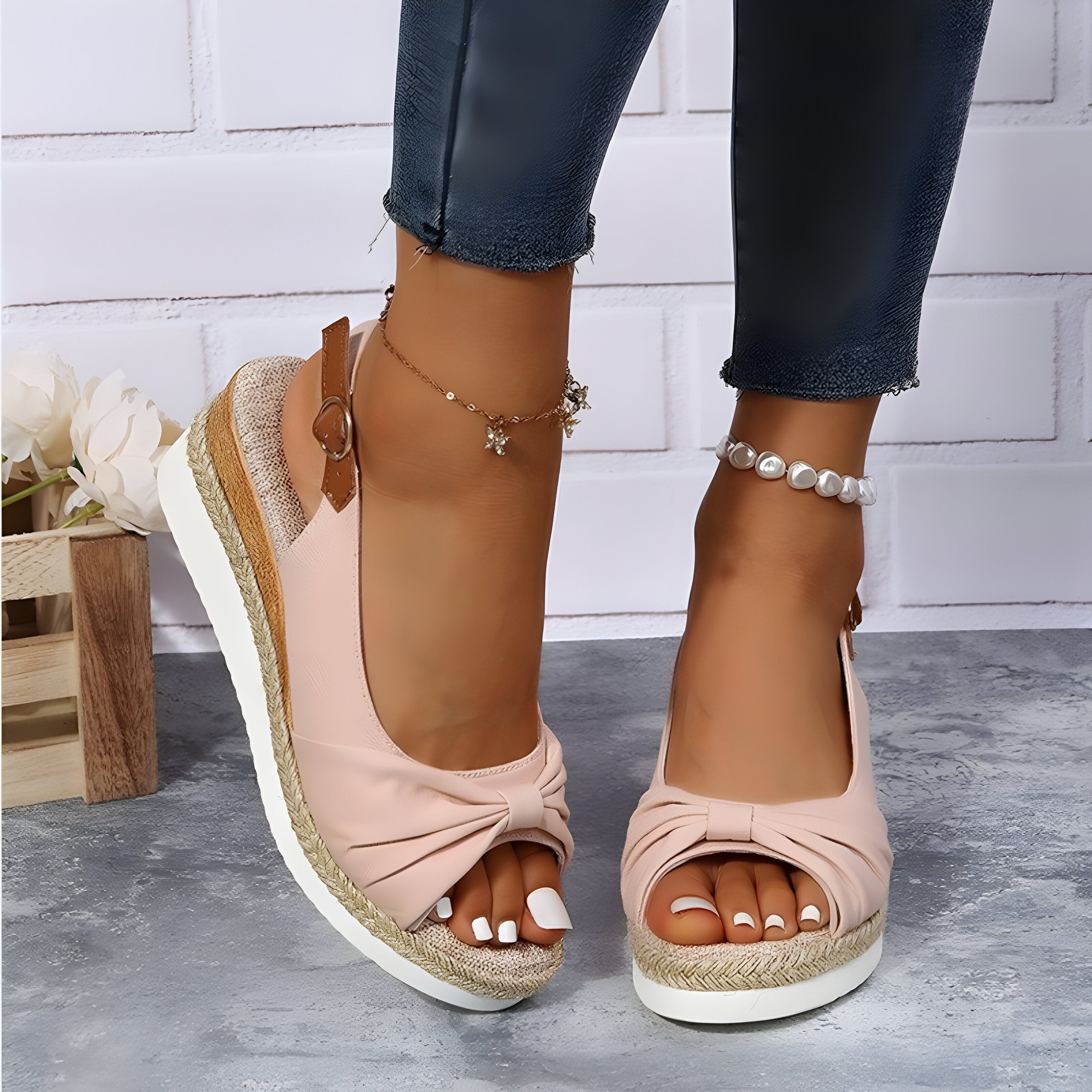 R&B | Orthopädische Keilsandalen mit Peep Toe