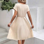 R&B | Einfarbig Plissierter Kurzarmkleid