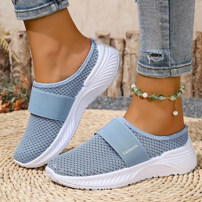R&B | Orthopädische Slip on Damenschuhe mit Klettverschluss
