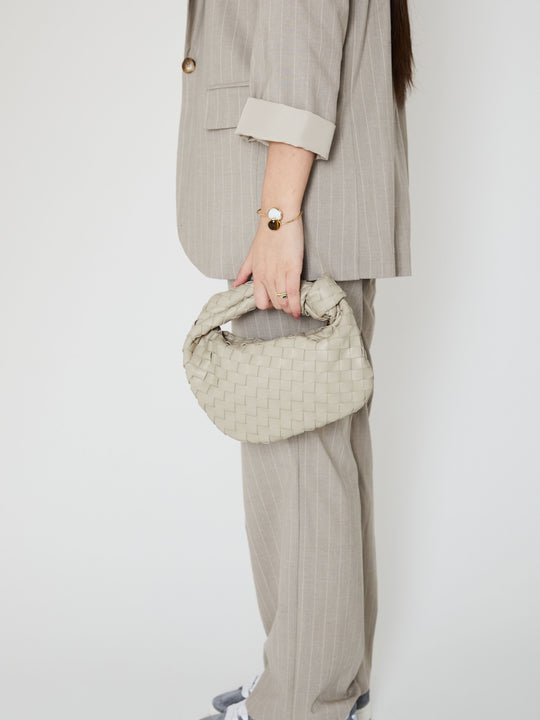 R&B | Stilvolle Weiße Damen Handtasche mit Geflochtenem Design