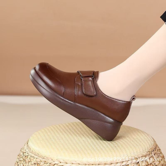 Bequeme Lederschuhe mit rutschfester Sohle R&B R&B