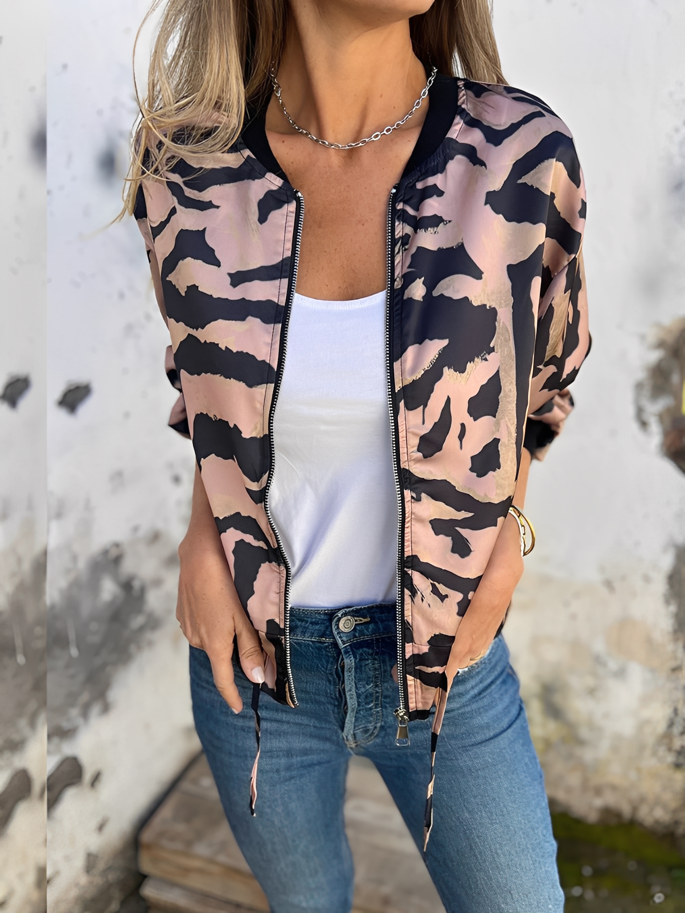 R&B | Moderne Damenjacke mit Reißverschluss