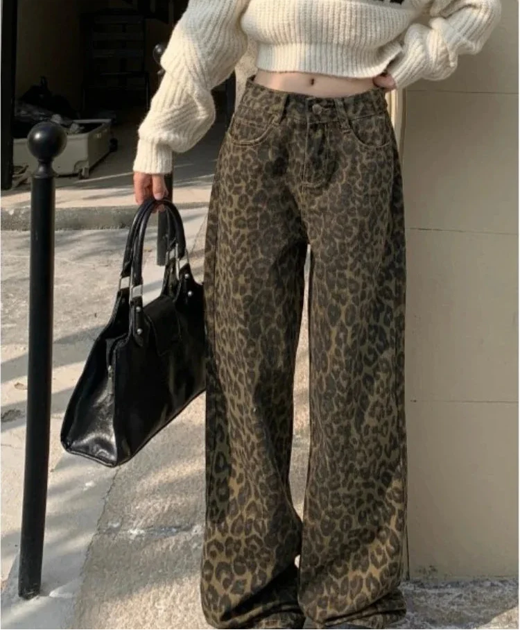 R&B | Jeans mit Hoher Taille