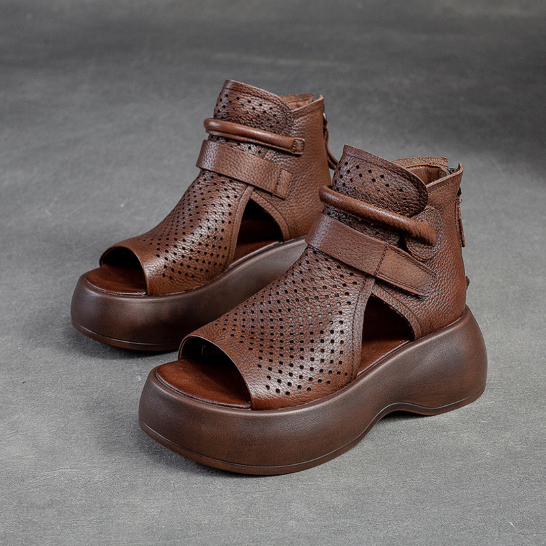 EB | Orthopädische sandalen