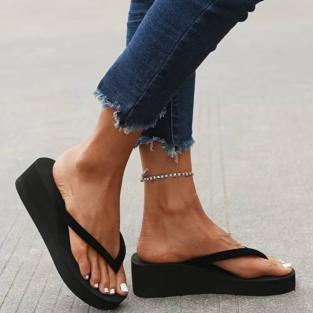 R&B | Flip Flop | Bequeme Keilabsatz-Flip-Flops für den Sommer