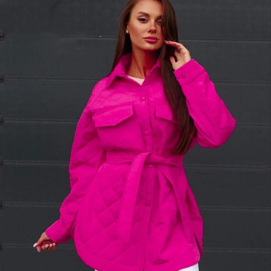R&B | Klassische gesteppte Jacke mit Druckknöpfen