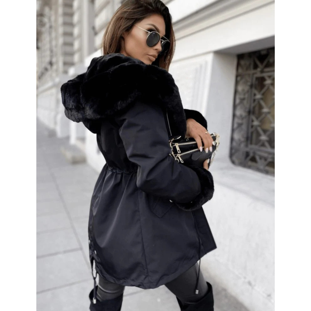 R&B | Winterjacke mit Kapuze für Frauen Ideal bei kaltem Wetter