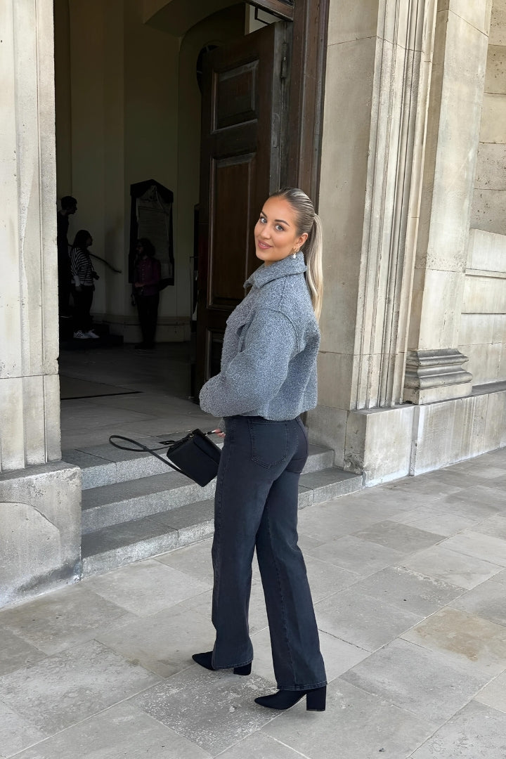 R&B | Kurze Wolljacke Scharfer Kragen Strukturiert und Warm