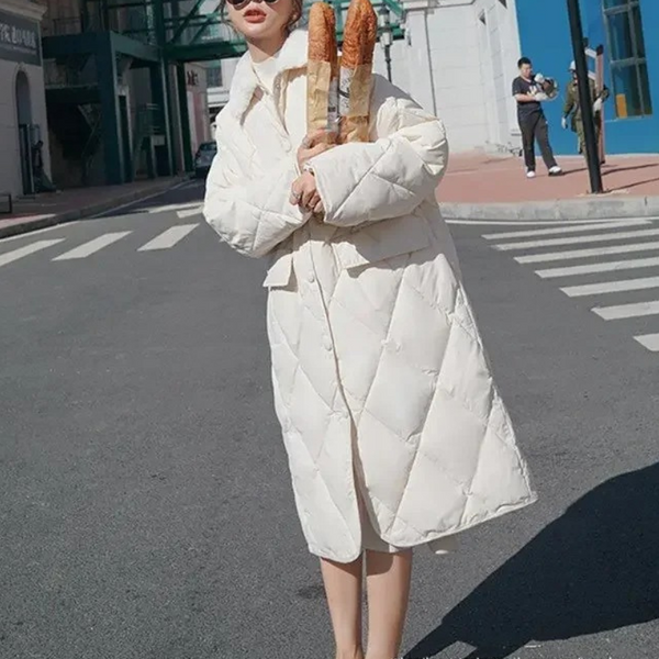 R&B | Stylische Übergroße Steppjacke mit Pelzkragen und Knöpfen Ideal für Herbst/Winter