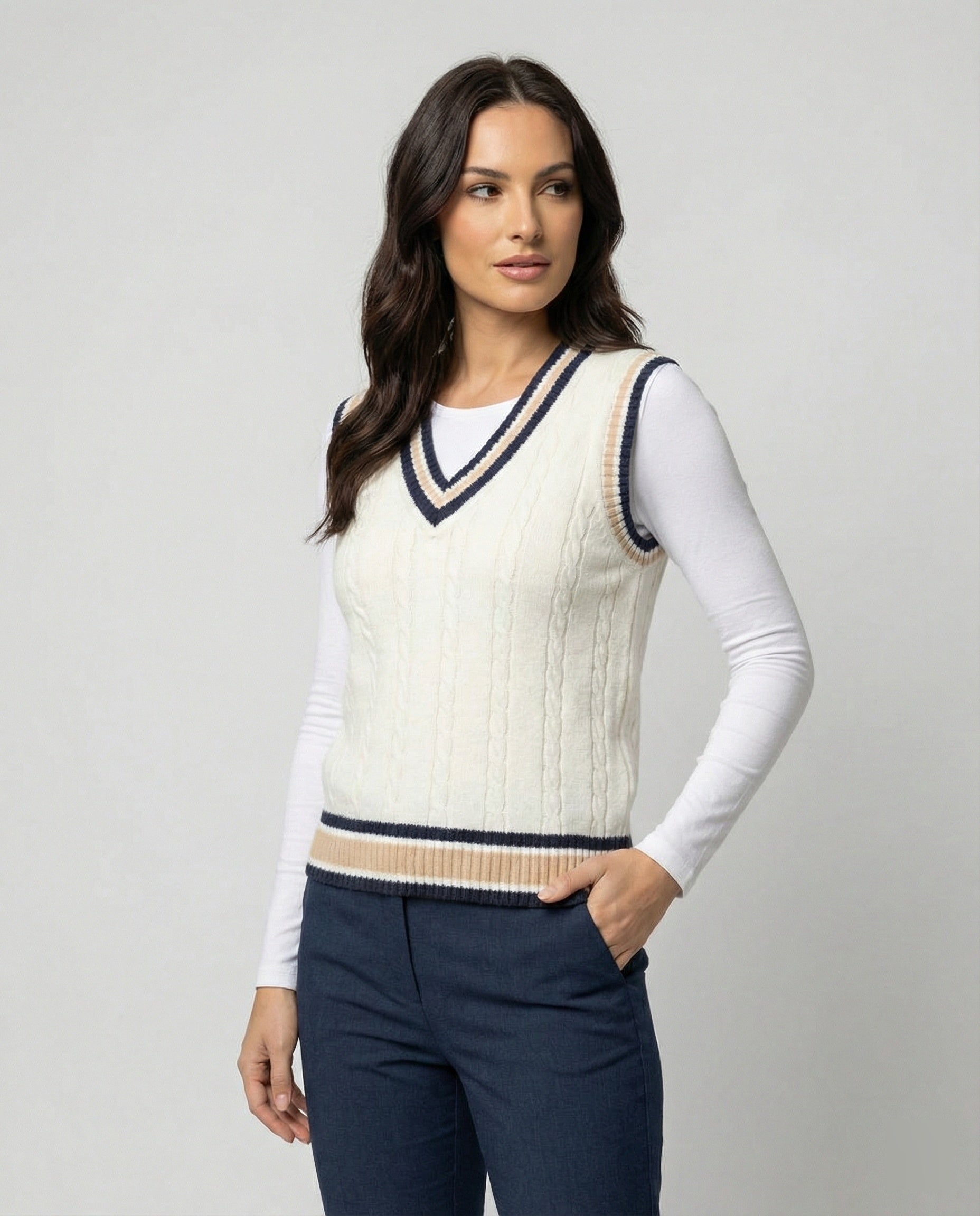 R&B | Ärmelloser Pullover Von Old Money