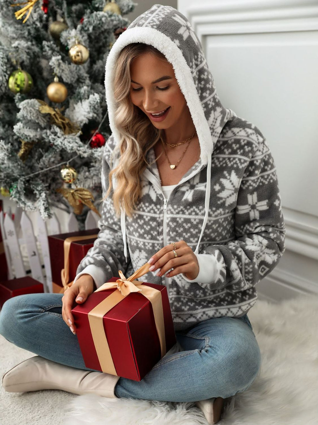 R&B | Kapuzenshirt mit Schneeflocken und Kordelzug