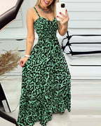 R&B | Kleid mit Leopardenmuster und Hosenträgern mit V-Ausschnitt