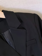 R&B | Eleganter Slim Fit Damenblazer Mit Goldenen Knöpfen