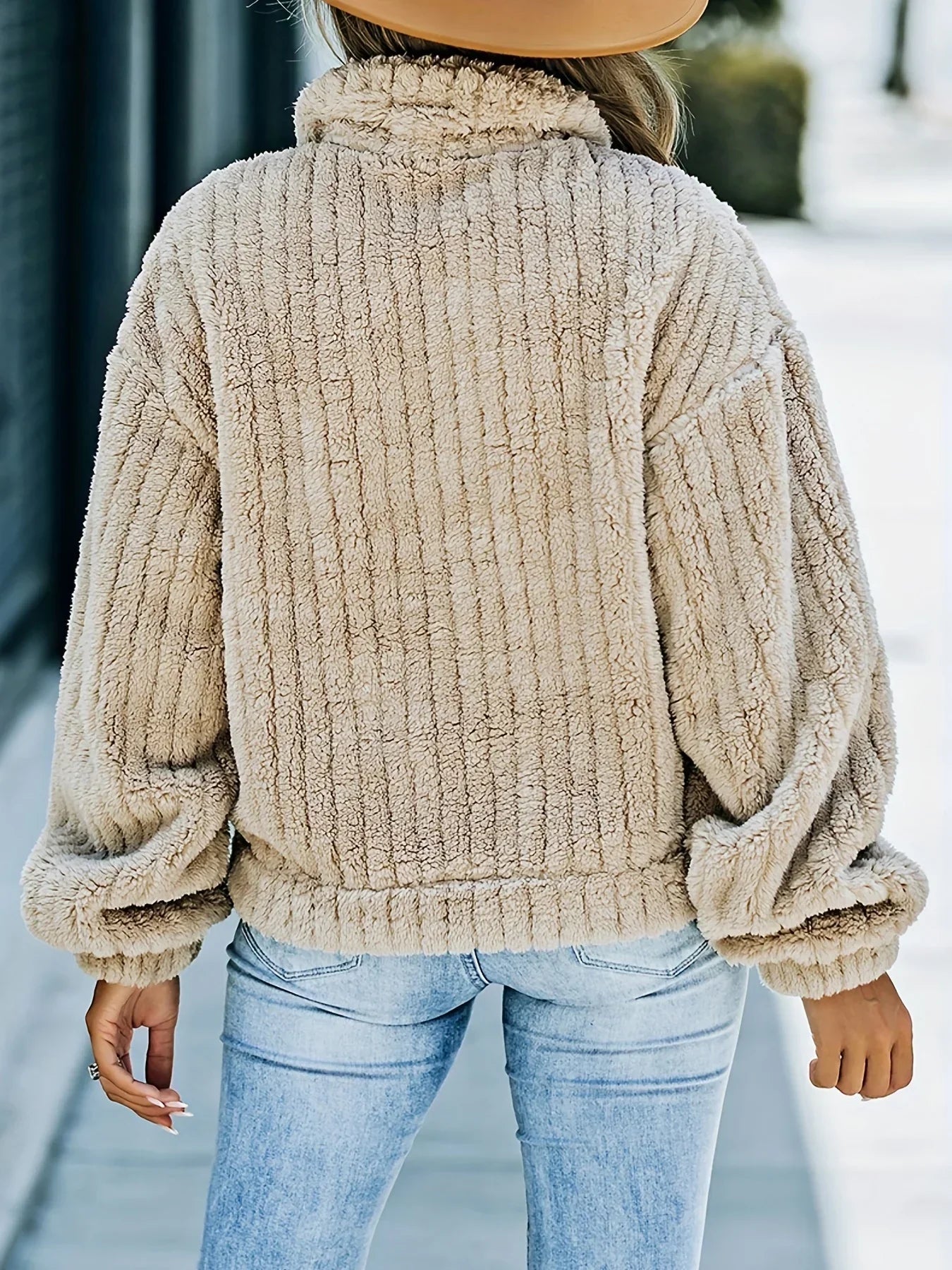 R&B | Truckerjacke mit Pelz