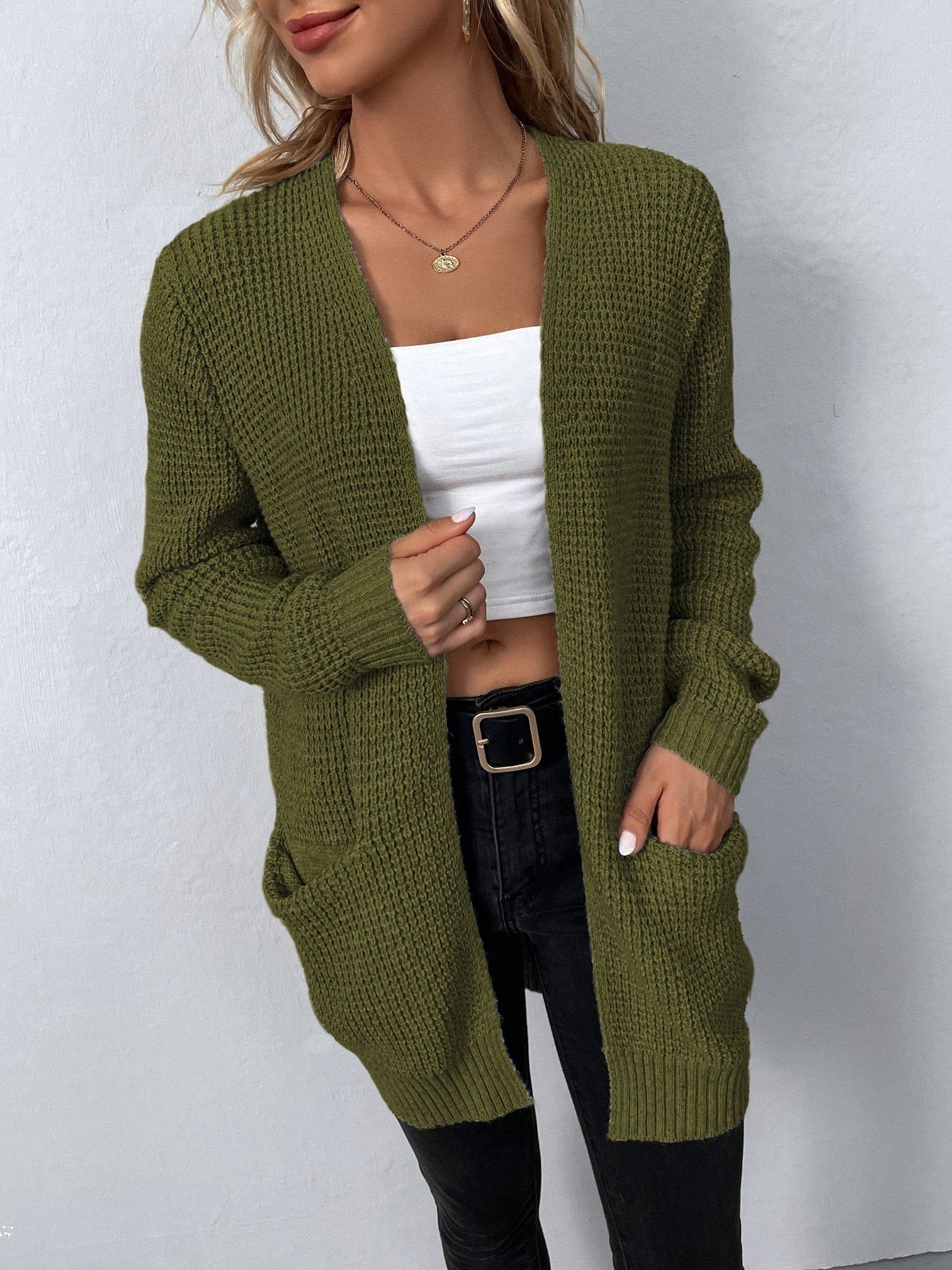 R&B | Strickjacke mit Modernem Design