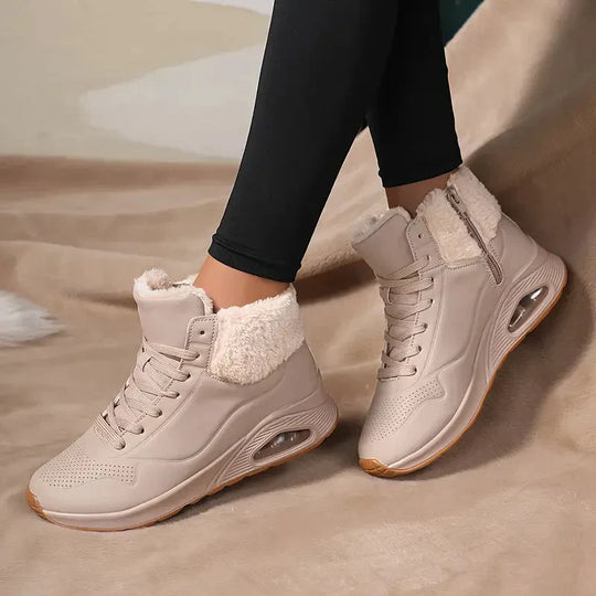 Hohe, Gefütterte Winterboots für Extra-Wärme R&B R&B