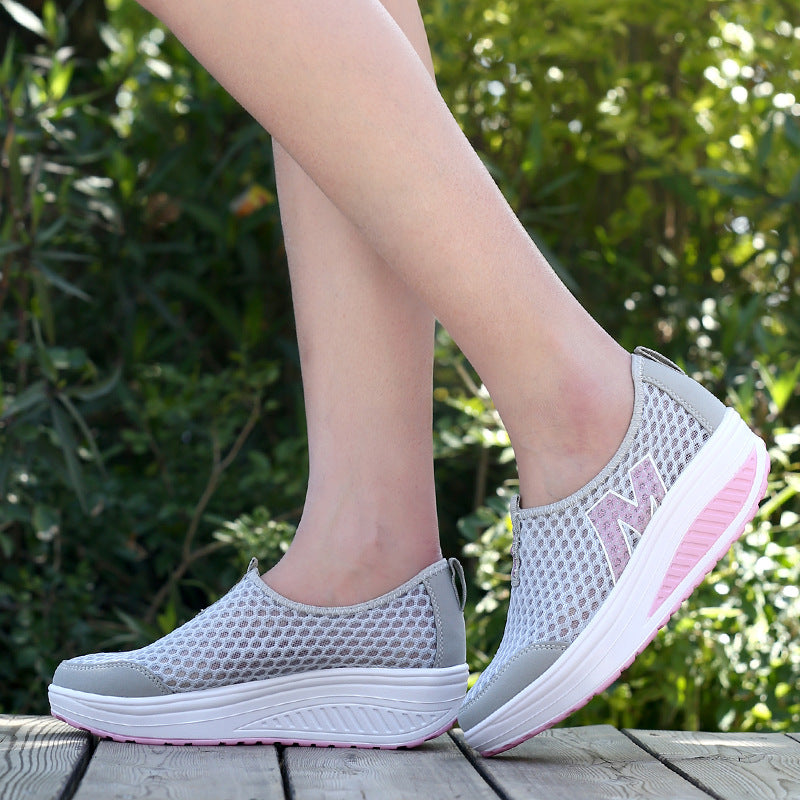Damen nan leichter Netz-Slipper mit ergonomischer Keilsohle und stoßdämpfender Zwischensohle R&B