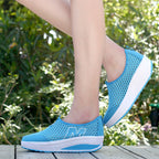 Damen nan leichter Netz-Slipper mit ergonomischer Keilsohle und stoßdämpfender Zwischensohle R&B