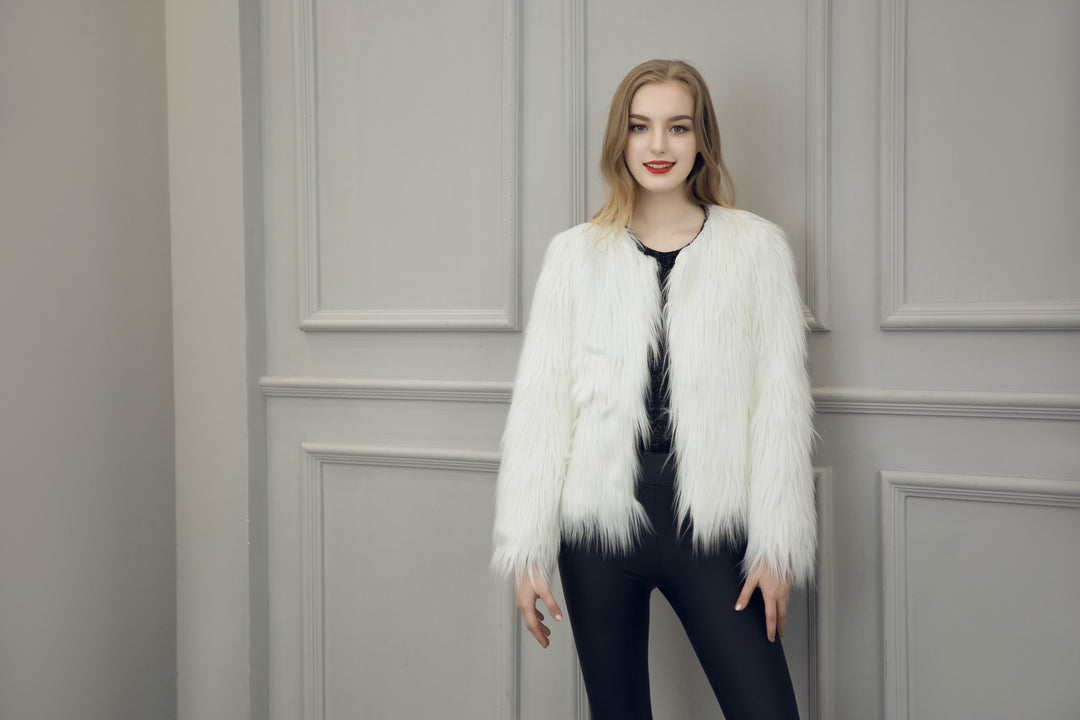 Damen Flauschige Kurzjacke mit elegantem Schnitt und weichem Fellgefühl R&B