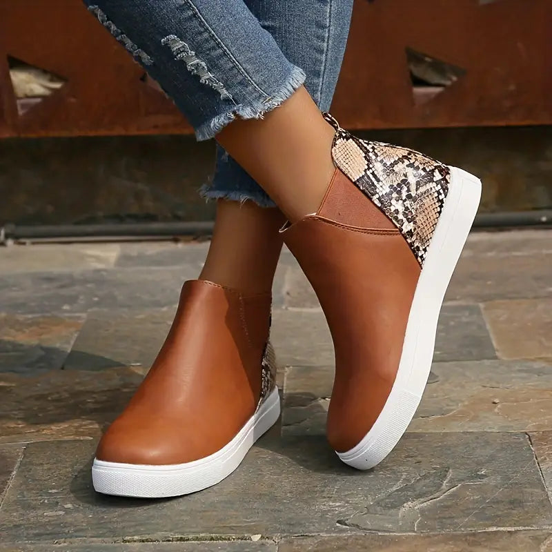 R&B | Damenstiefel mit Schlangenlederdesign