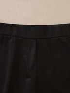 Zweiteiliges Set bestehend aus Blazer und Hose mit geradem Bein und Knopfverschluss
