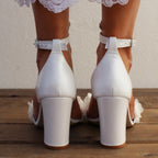 R&B | High Heels Sandalen mit Blumenverzierungen Damen | mit zarten Stoffblumen geschmückte Sandalen für Damen