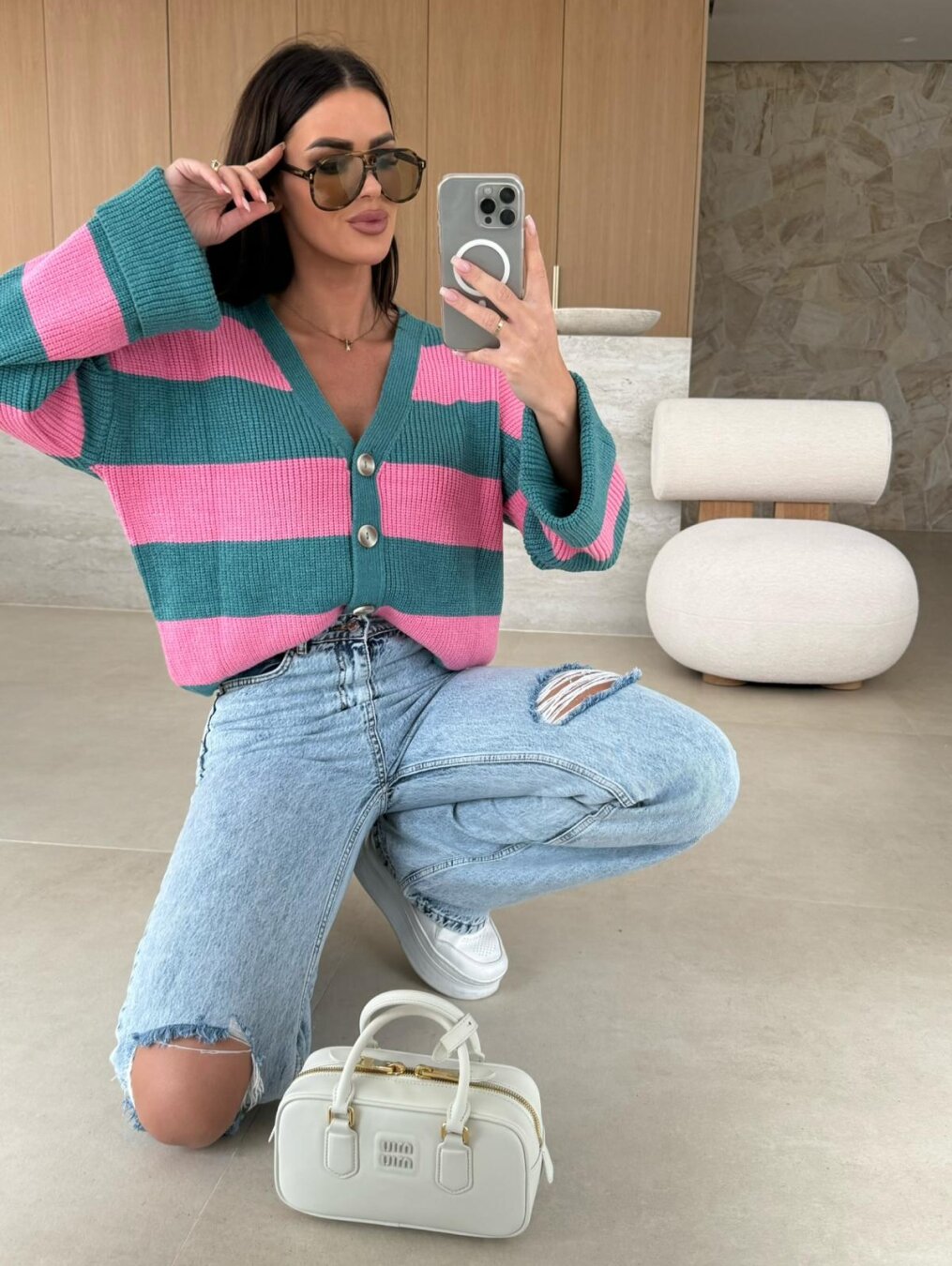 R&B | gestreifte gestrickte V-Ausschnitt Strickjacke