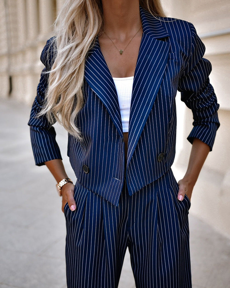 R&B | Teil Blazer und Hose - Gestreifter Cropped Blazer und Weite Hose mit Hoher Taille