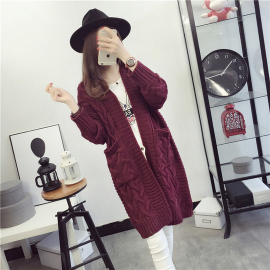 Damen Grobstrickjacke mit elegantem Zopfmuster und praktischen Taschen R&B