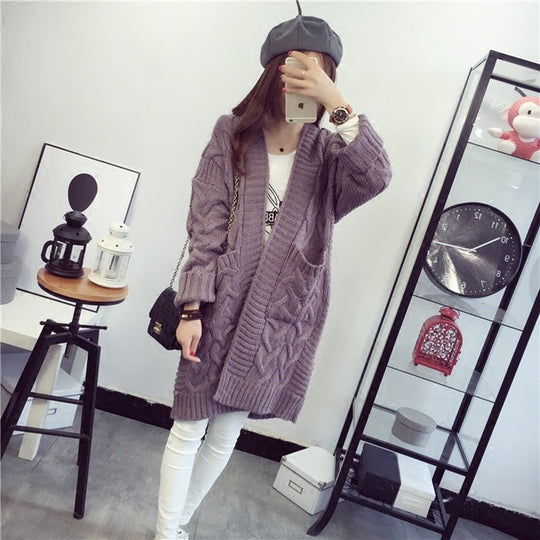 Damen Grobstrickjacke mit elegantem Zopfmuster und praktischen Taschen R&B