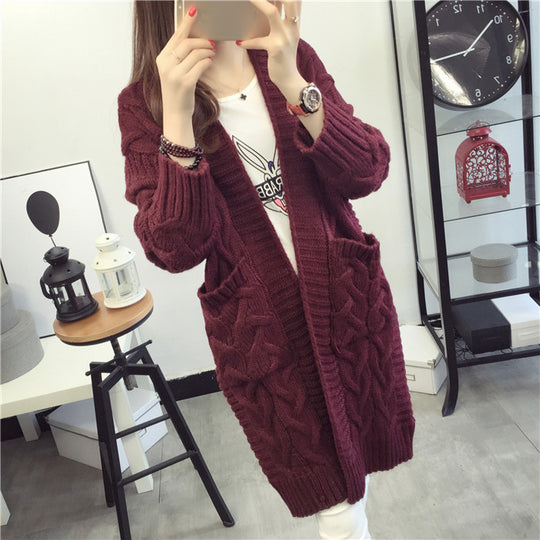 Damen Grobstrickjacke mit elegantem Zopfmuster und praktischen Taschen R&B