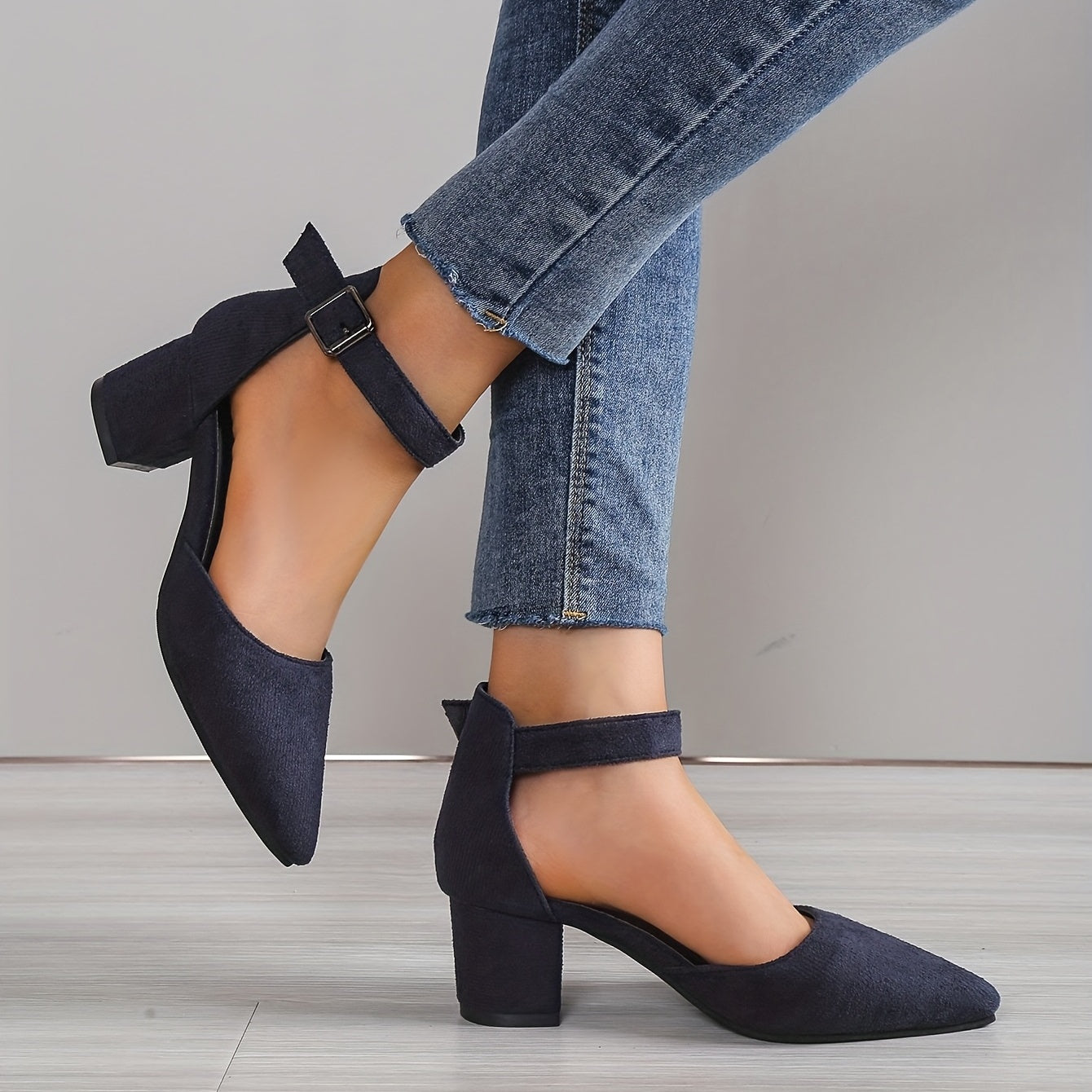 R&B | Damen Sandalen mit Blockabsatz Schnürung, mit Knöchelriemen, Elegant