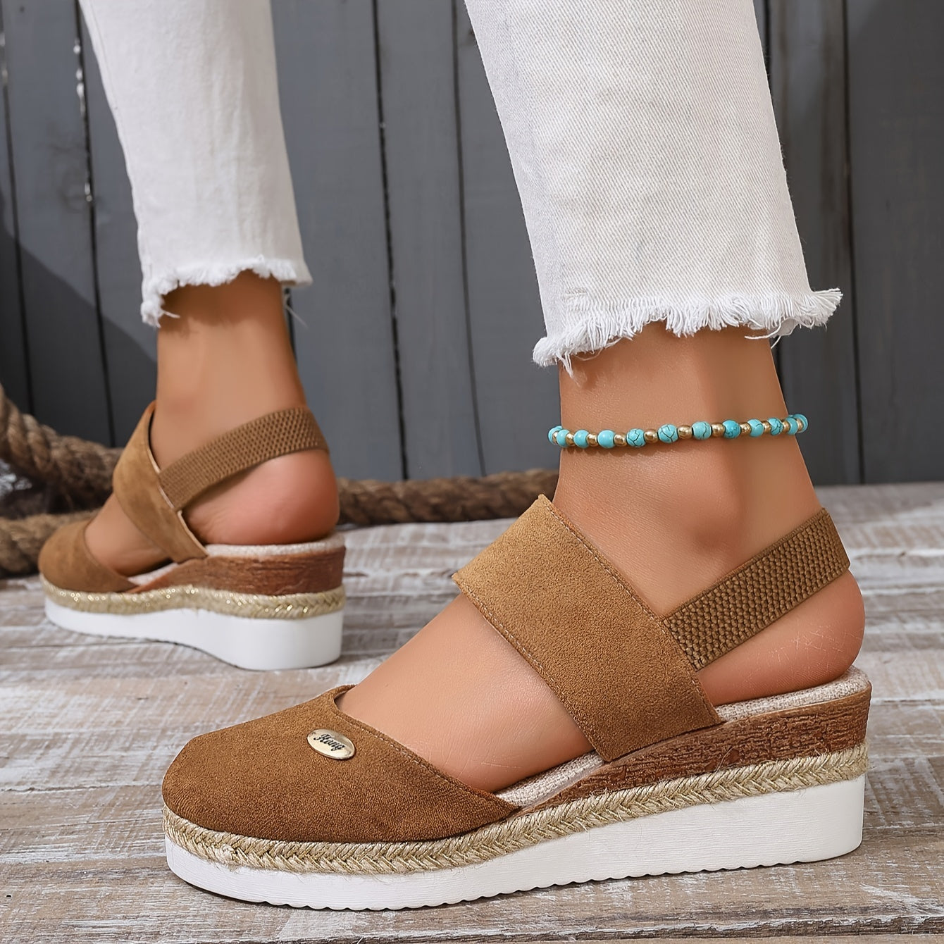 R&B | Damen Sandalen Auf Plattform: Rutschfest, Geschlossene Zehe, Elastischer Riemen