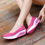 Damen Bequeme Slip-On Schuhe mit dämpfendem Fußbett und atmungsaktiver Oberfläche