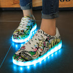 Damen LED Leuchten Sneakers mit buntem Grafikdesign R&B