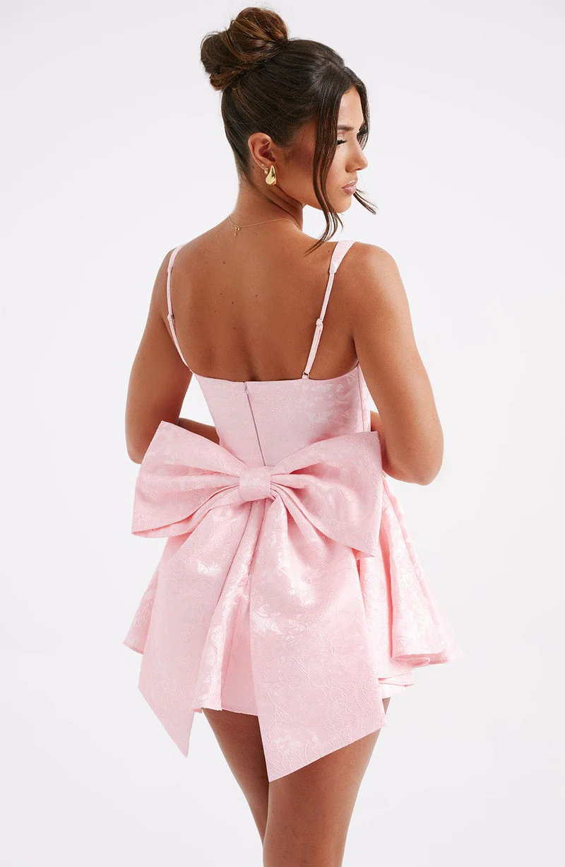 Sexy Mini-Chic-Kleid