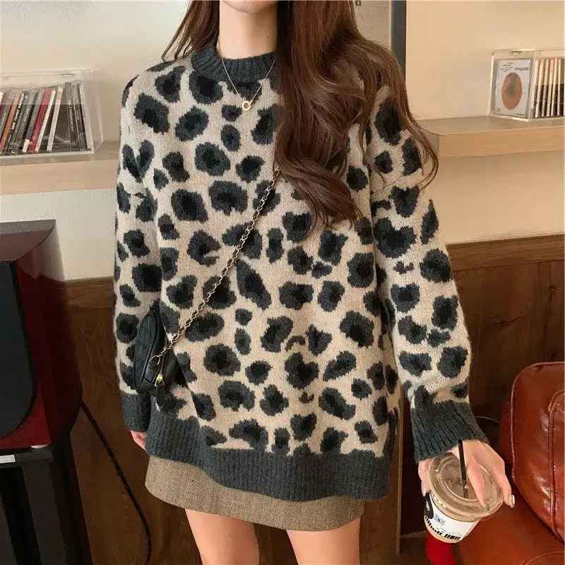 R&B | Stylischer Pullover mit Leopardenmuster