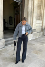 R&B | Kurze Wolljacke Scharfer Kragen Strukturiert und Warm