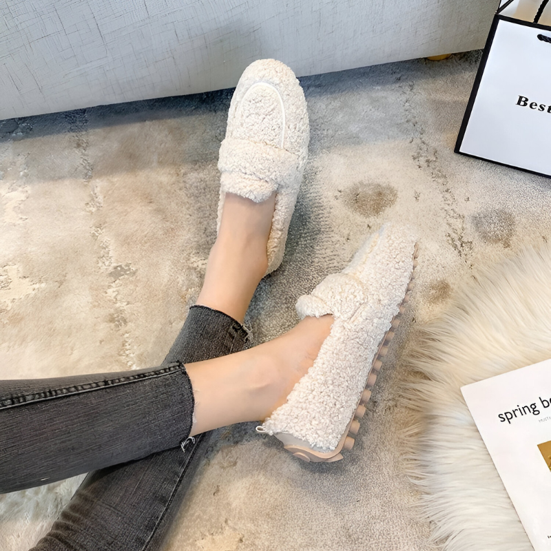 R&B | Lammfell Loafers