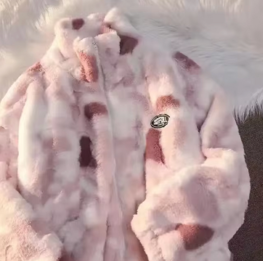 R&B | Lammfelljacke